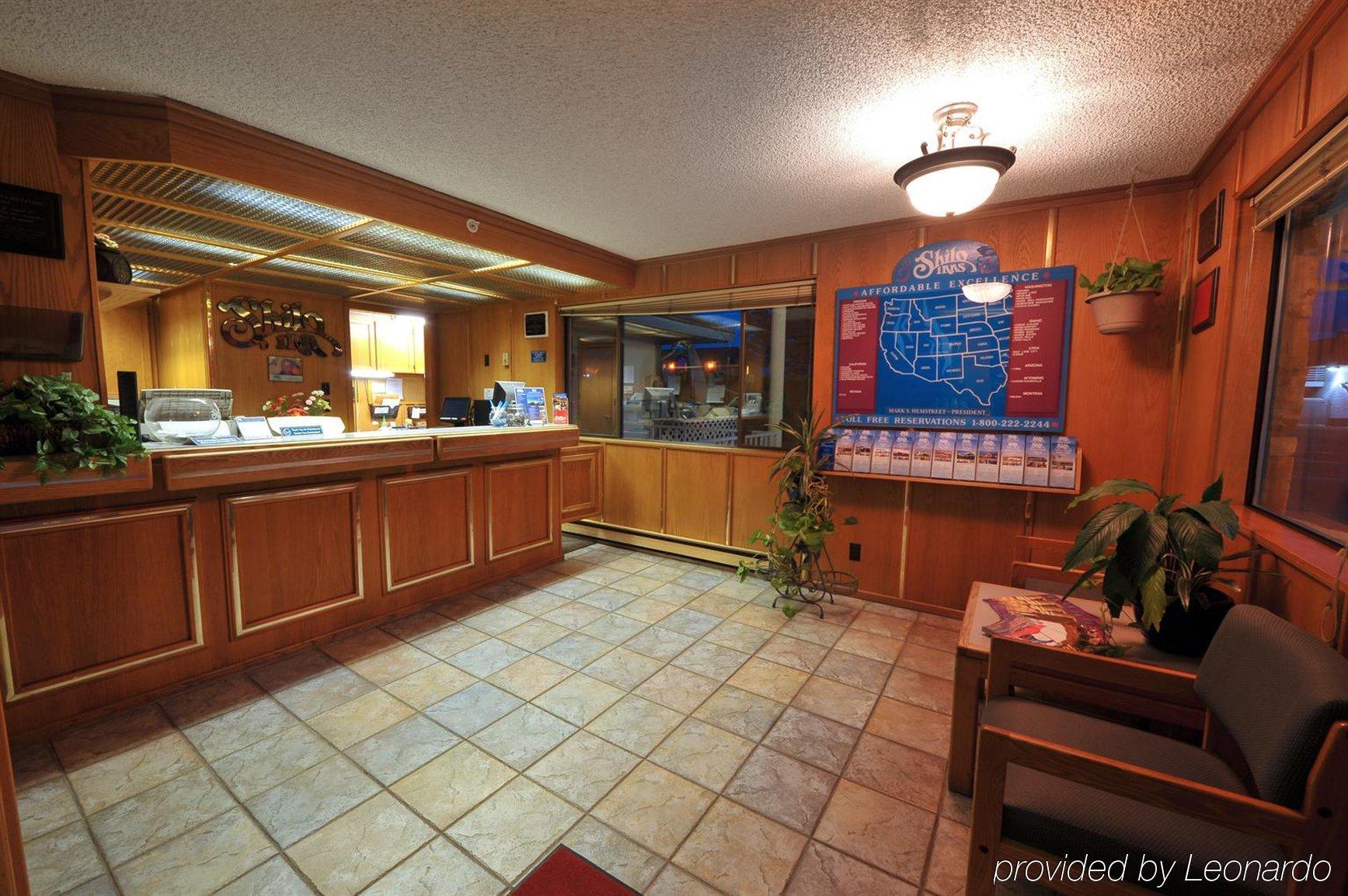 Nampa Inn & Suites Экстерьер фото