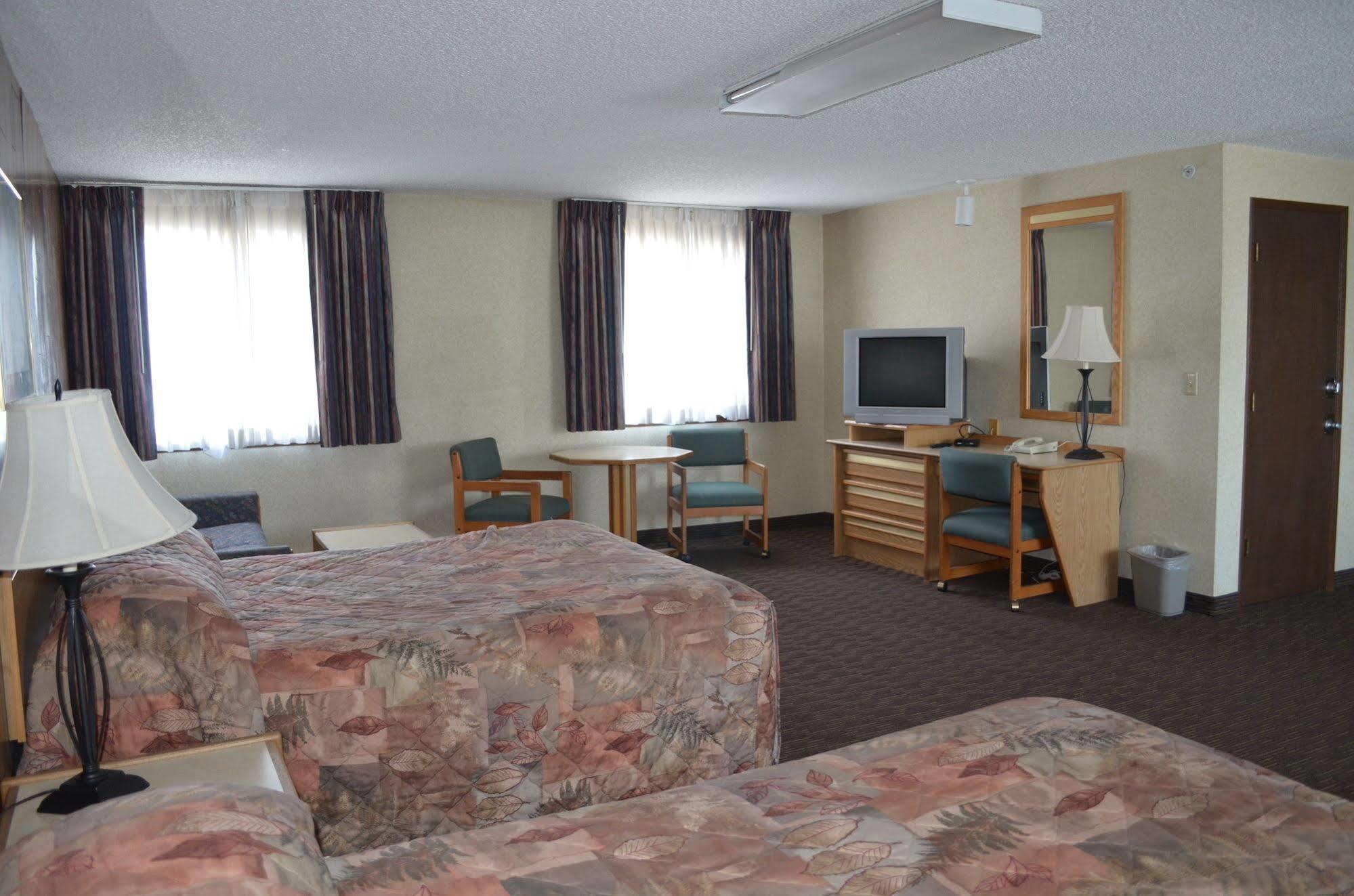 Nampa Inn & Suites Экстерьер фото